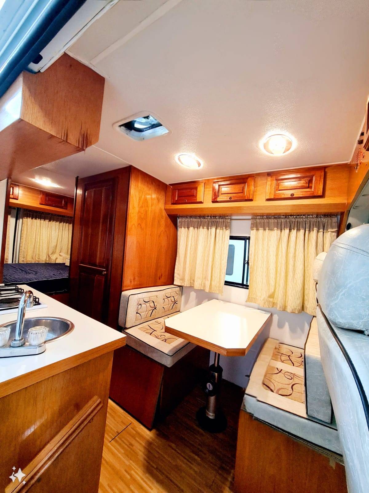 Mis Angelitos — Motorhomes foto 4