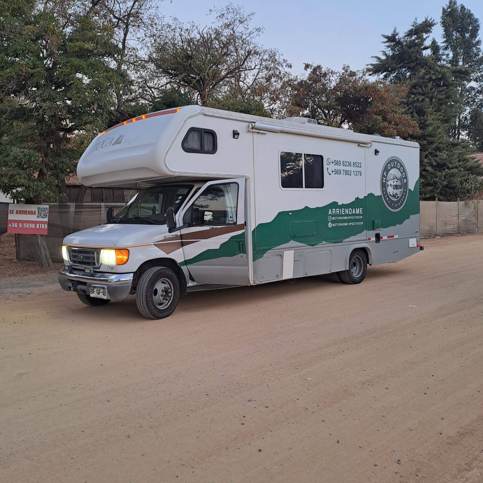 Motorhome HP Outdoor FORD E450, MODELO TIOGA 25g; 6 personas - Santiago foto 3