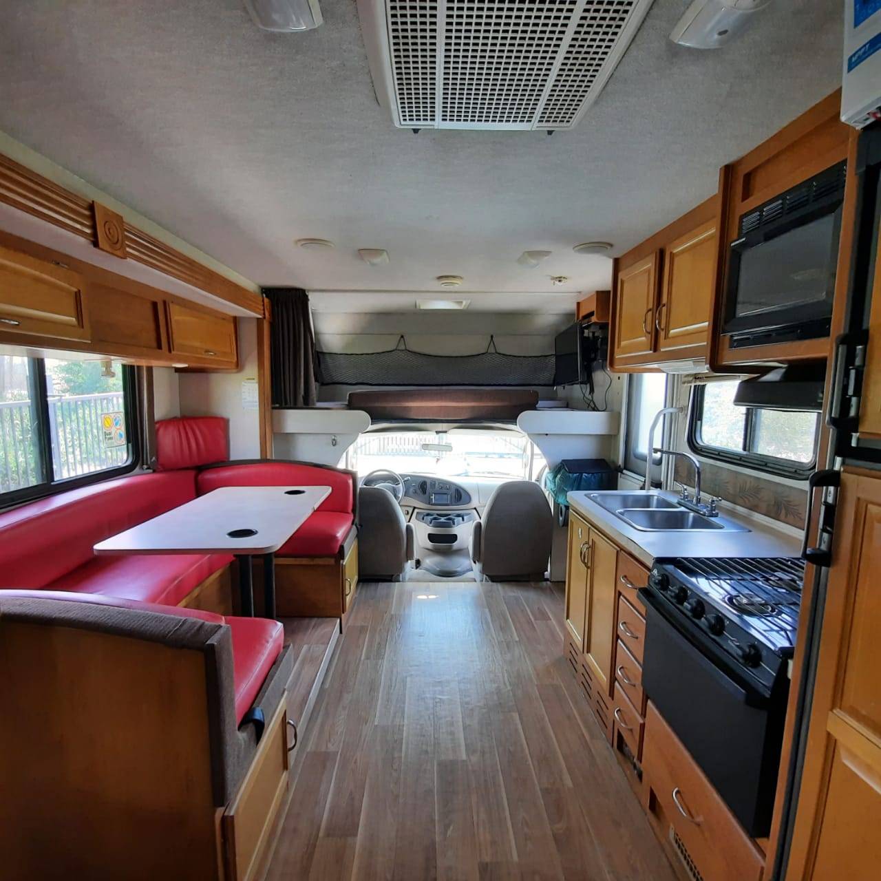 Motorhome HP Outdoor FORD E450, MODELO TIOGA 25g; 6 personas - Santiago foto 9