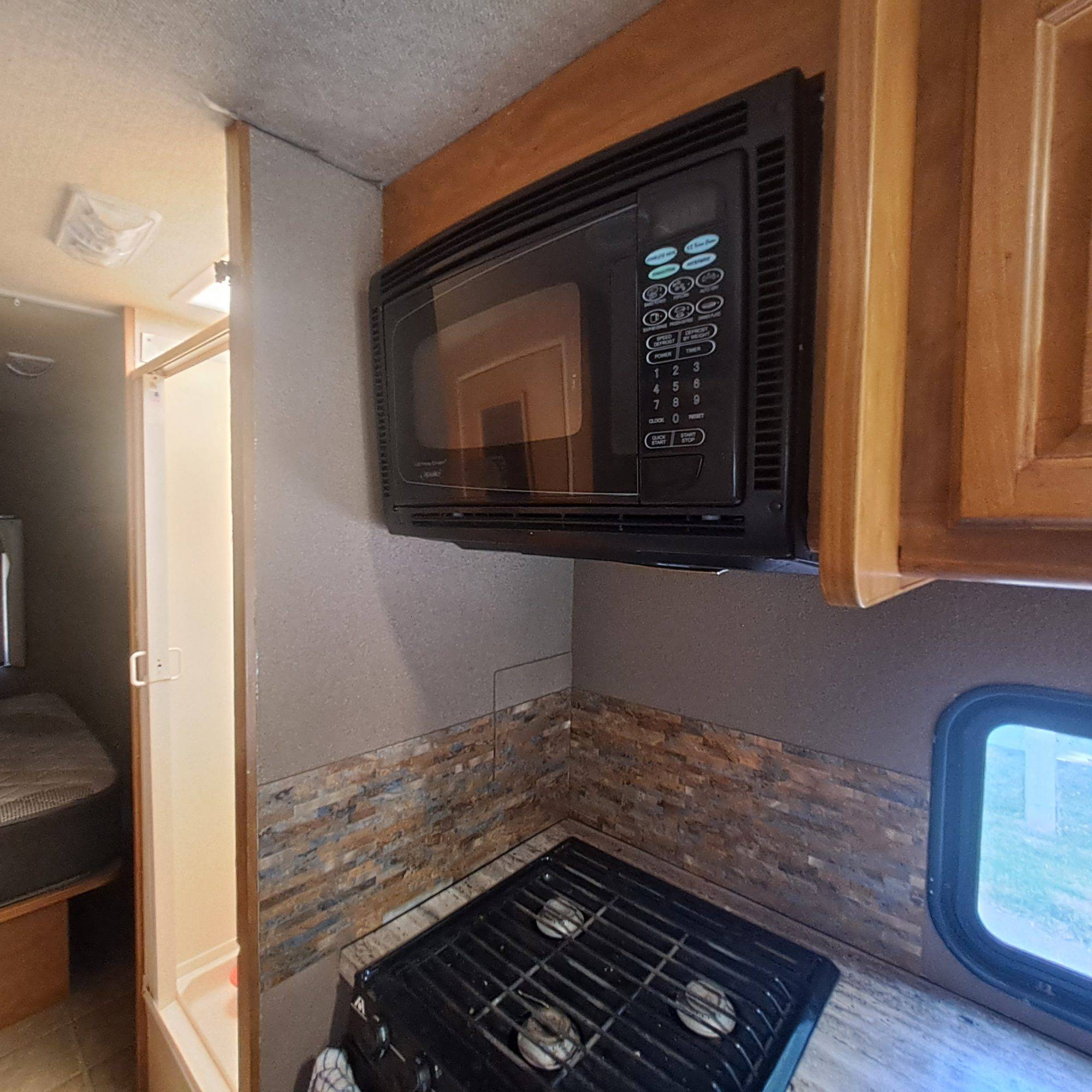 Motorhome HP Outdoor  FORD E450, MODELO JAMBOREE; 7 personas - Santiago foto 6