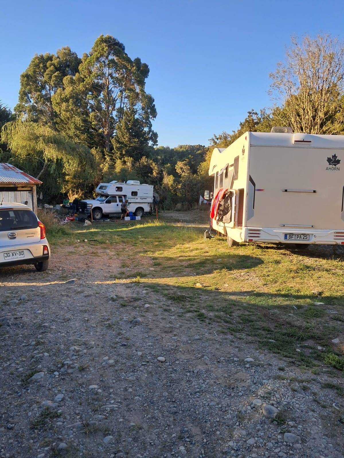 Refugio Borde Río - Camping y Tinaja